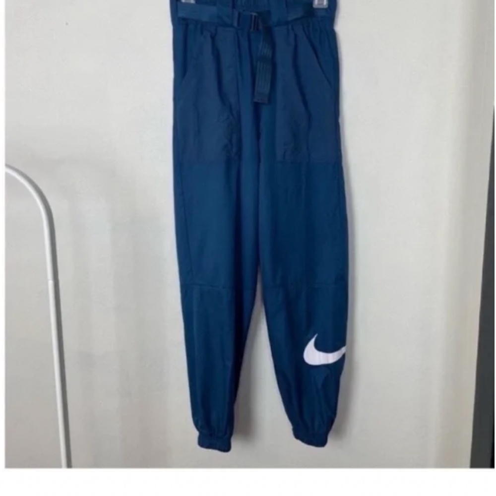NIKE Women’s Woven Swoosh Pants Teal Blue XS Joggers High Rise Belt Buckle Nike - Picture 2 of 7